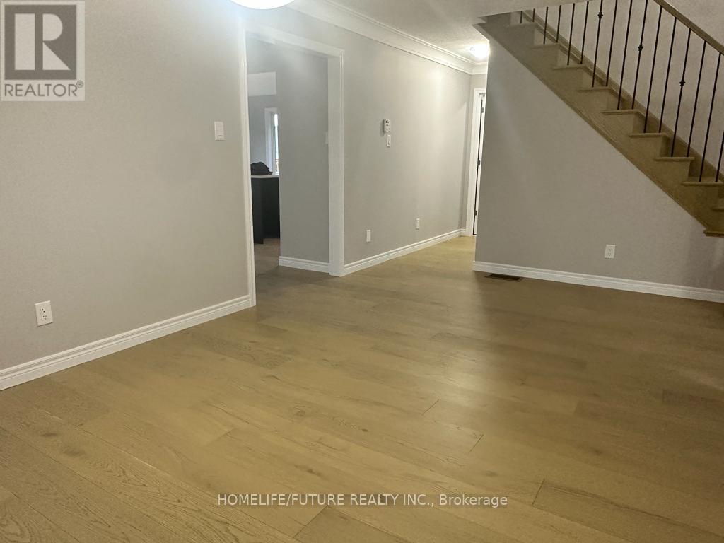 503 Clayton Avenue, Peterborough (Monaghan Ward 2), Ontario  K9K 0H6 - Photo 3 - X12549696