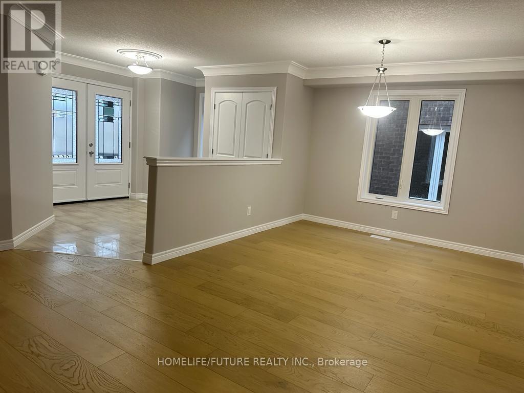 503 Clayton Avenue, Peterborough (Monaghan Ward 2), Ontario  K9K 0H6 - Photo 4 - X12549696