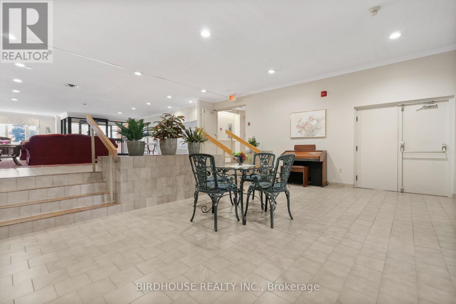 109 - 1 Heritage Way, Kawartha Lakes (Lindsay), Ontario  K9V 5P9 - Photo 29 - X12550418