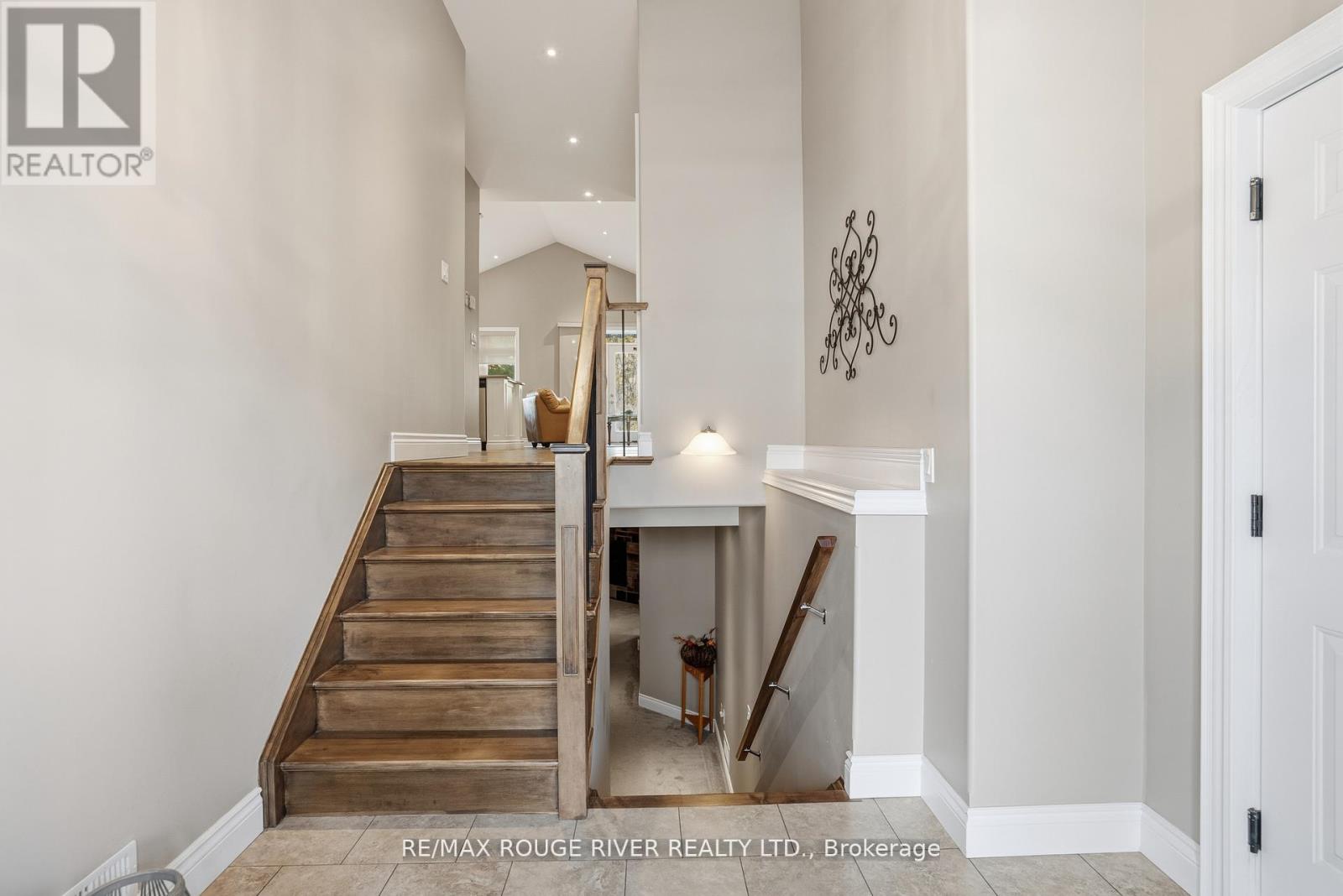 50 - 17 Lockside Drive, Peterborough (Otonabee Ward 1), Ontario  K9J 8T2 - Photo 6 - X12550446