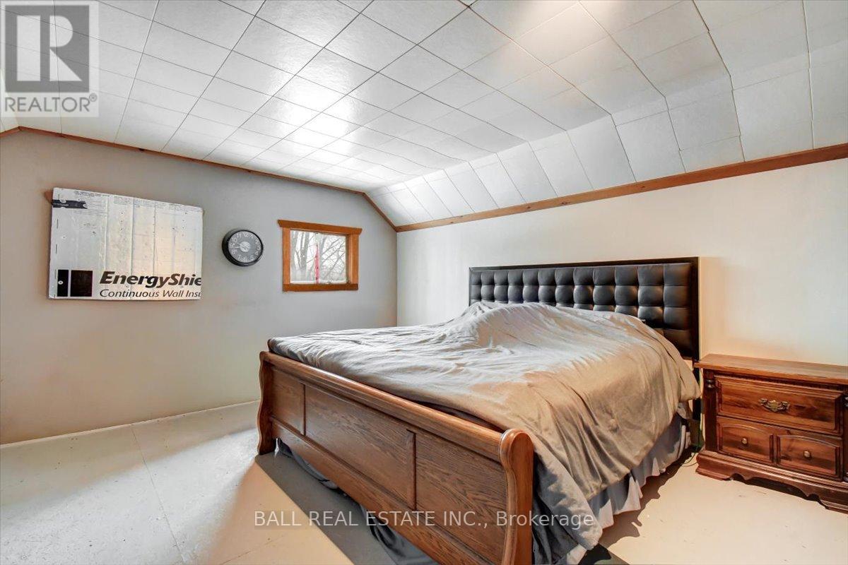 7 Upper Turriff Road, Bancroft (Dungannon Ward), Ontario  K0L 2L0 - Photo 18 - X12550874