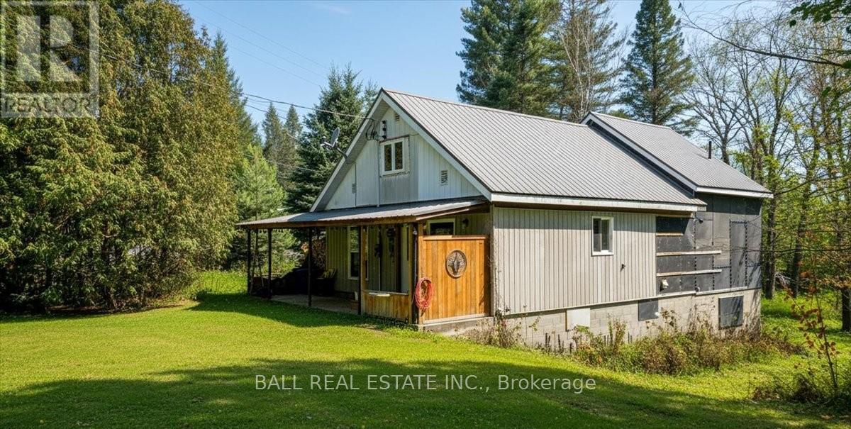 7 Upper Turriff Road, Bancroft (Dungannon Ward), Ontario  K0L 2L0 - Photo 36 - X12550874