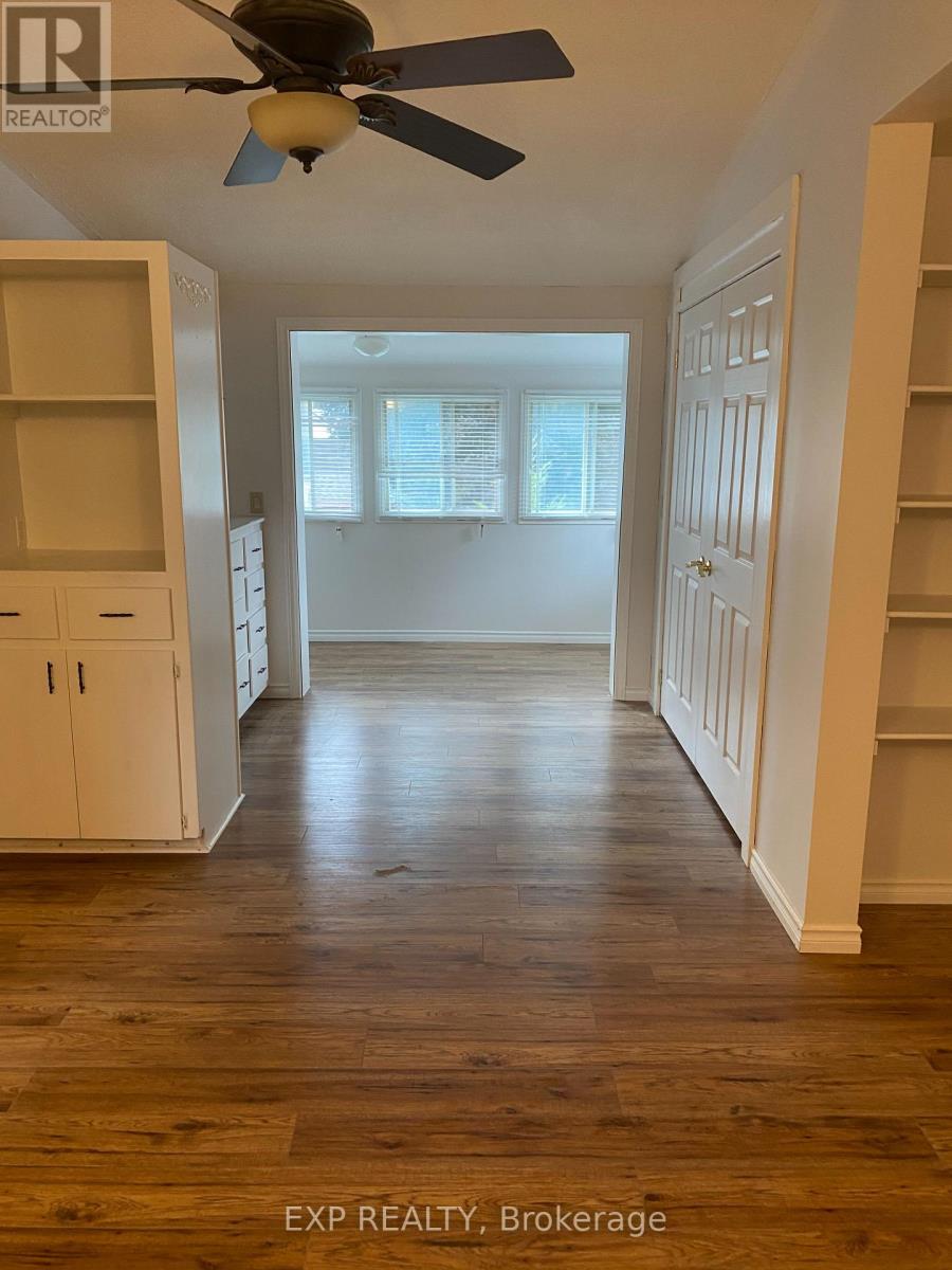 612 Romaine Street, Peterborough (Otonabee Ward 1), Ontario  K9J 2E4 - Photo 20 - X12551104