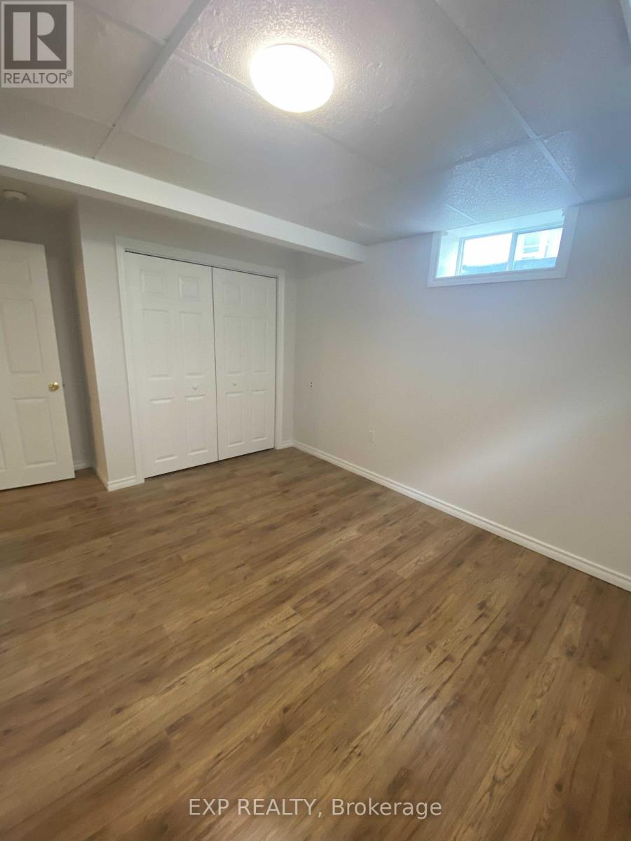 612 Romaine Street, Peterborough (Otonabee Ward 1), Ontario  K9J 2E4 - Photo 29 - X12551104