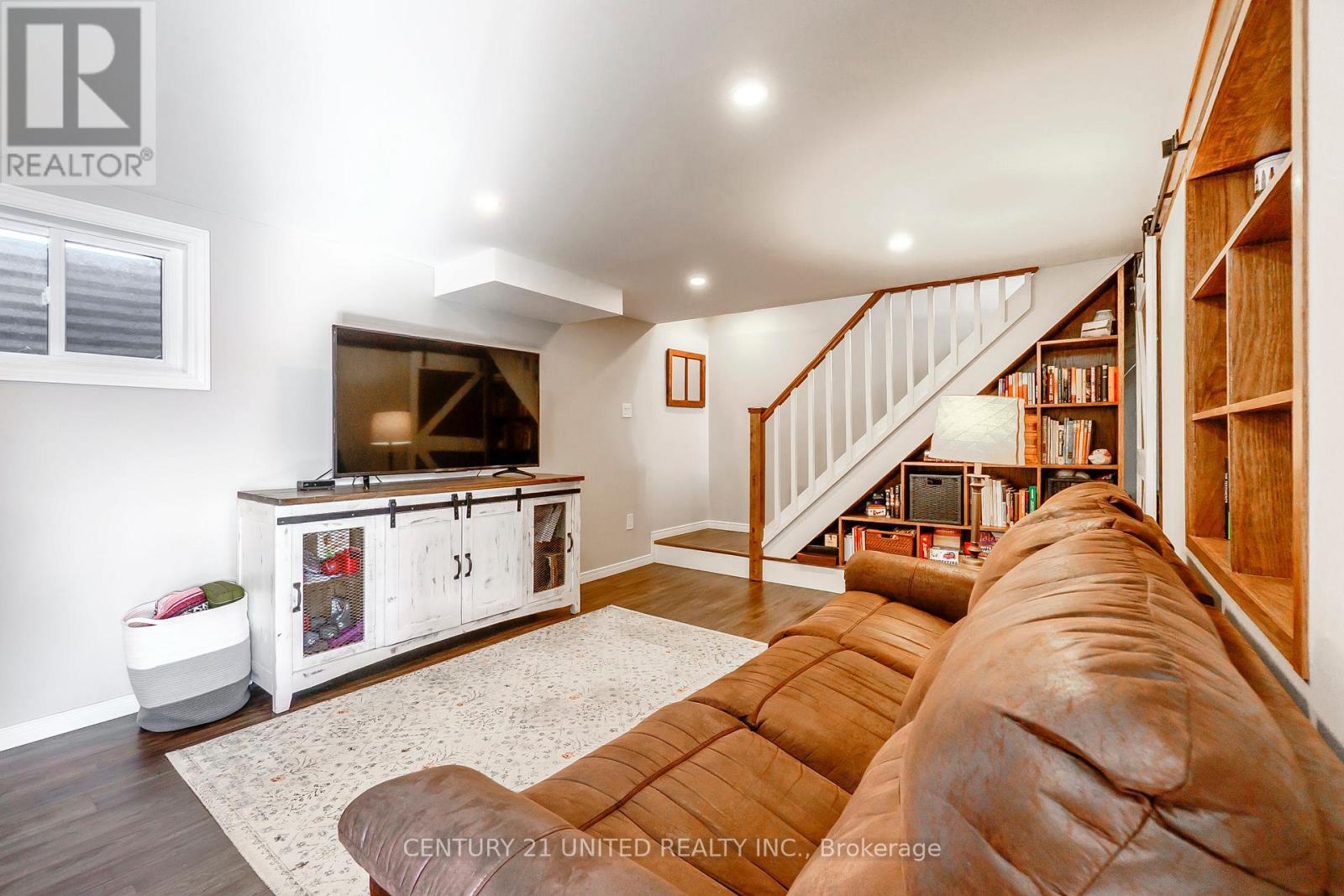 2627 Ridgetop Crescent, Peterborough (Ashburnham Ward 4), Ontario  K9L 1J1 - Photo 21 - X12551662