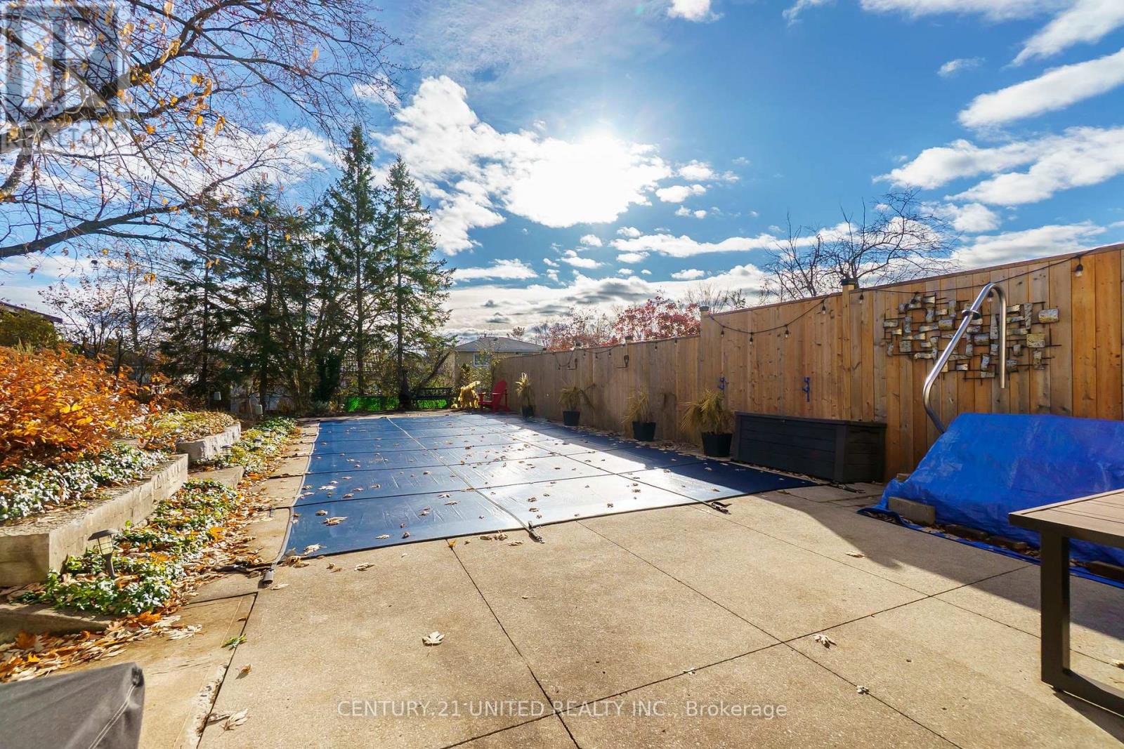 2627 Ridgetop Crescent, Peterborough (Ashburnham Ward 4), Ontario  K9L 1J1 - Photo 3 - X12551662