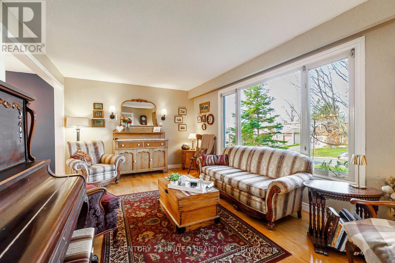 2627 Ridgetop Crescent, Peterborough (Ashburnham Ward 4), Ontario  K9L 1J1 - Photo 8 - X12551662