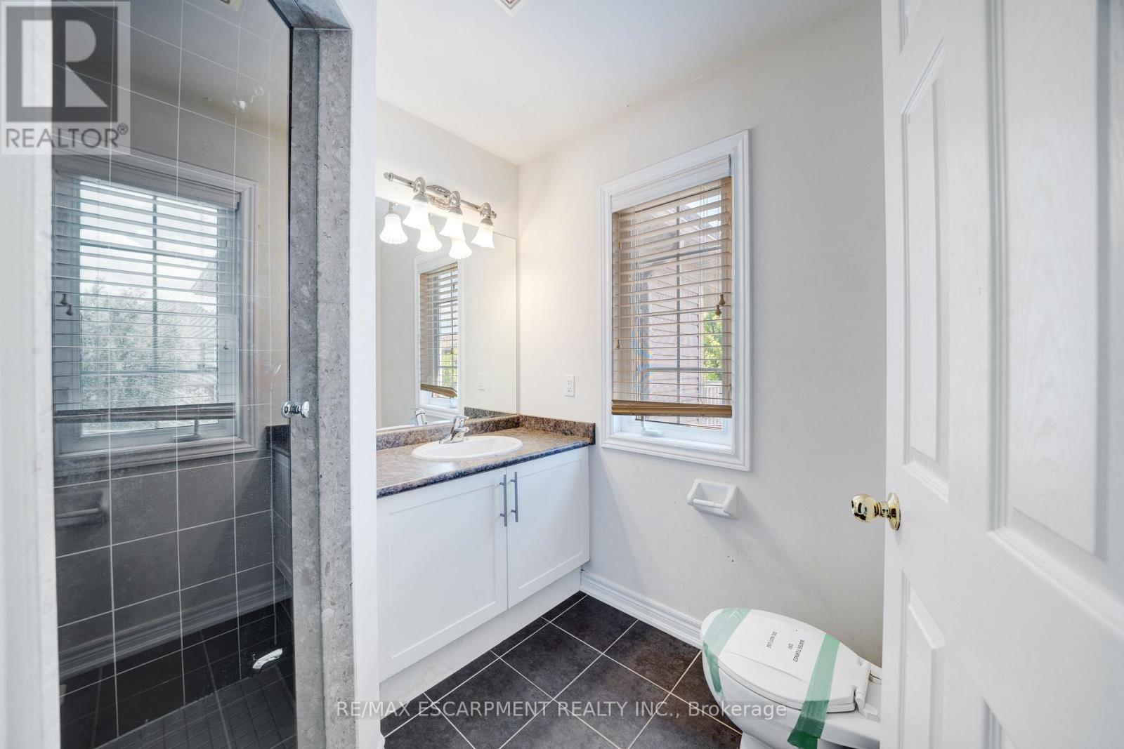 11 Belsey Lane, Clarington (Newcastle), Ontario  L1B 0B3 - Photo 38 - E12551620