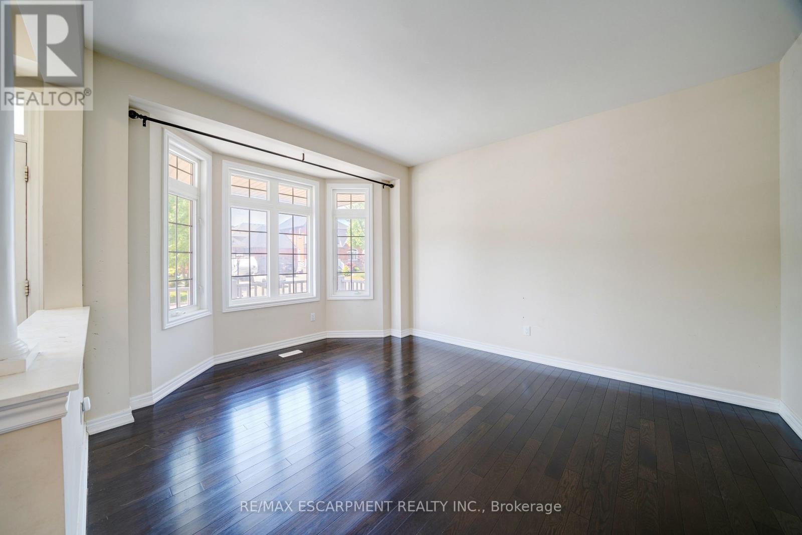 11 Belsey Lane, Clarington (Newcastle), Ontario  L1B 0B3 - Photo 5 - E12551620