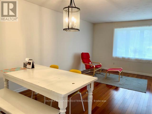 1186 Cartier Boulevard, Peterborough (Northcrest Ward 5), Ontario  K9H 6S1 - Photo 11 - X12551748