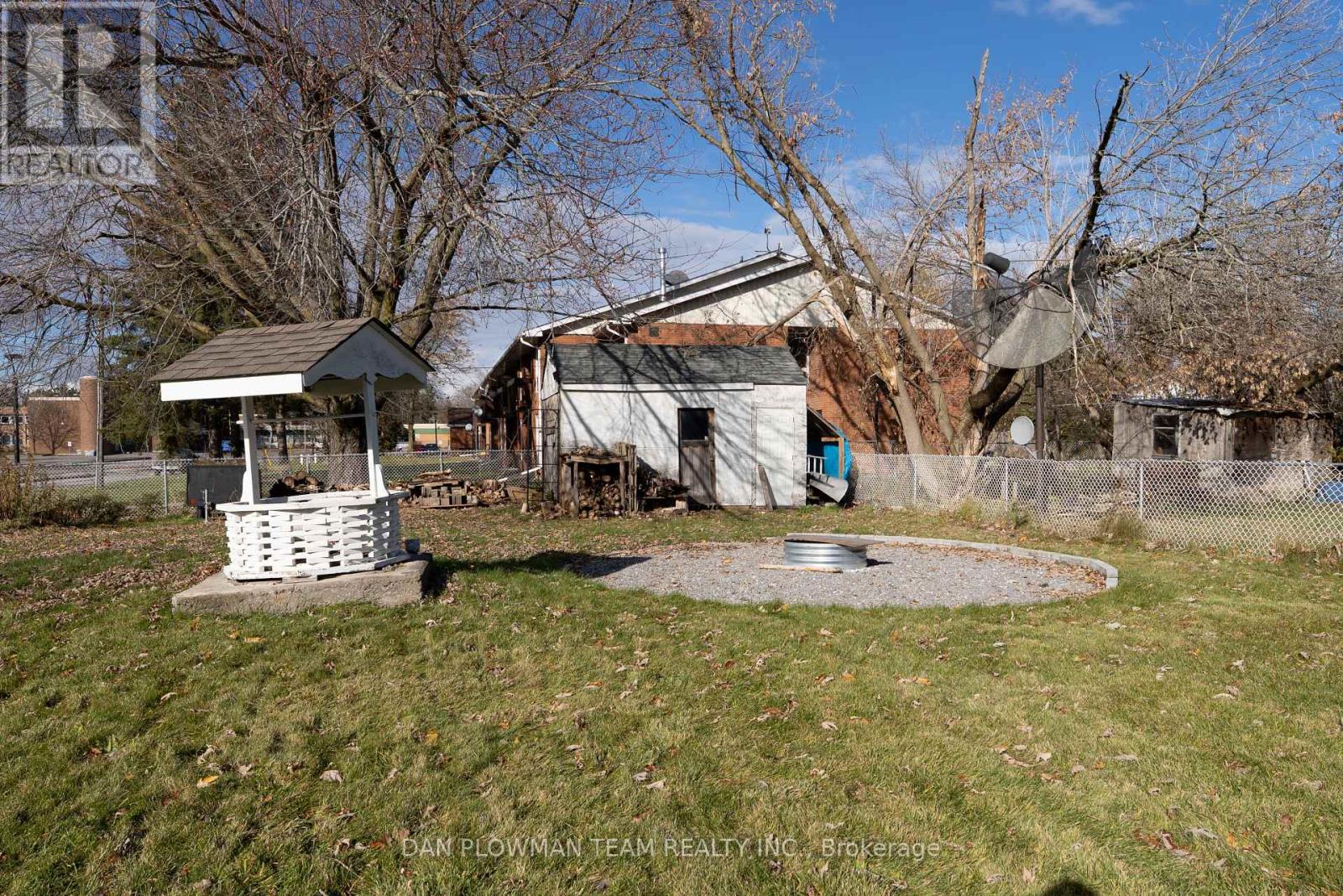 11 King Street W, Kawartha Lakes (Omemee), Ontario  K0L 2W0 - Photo 41 - X12551802