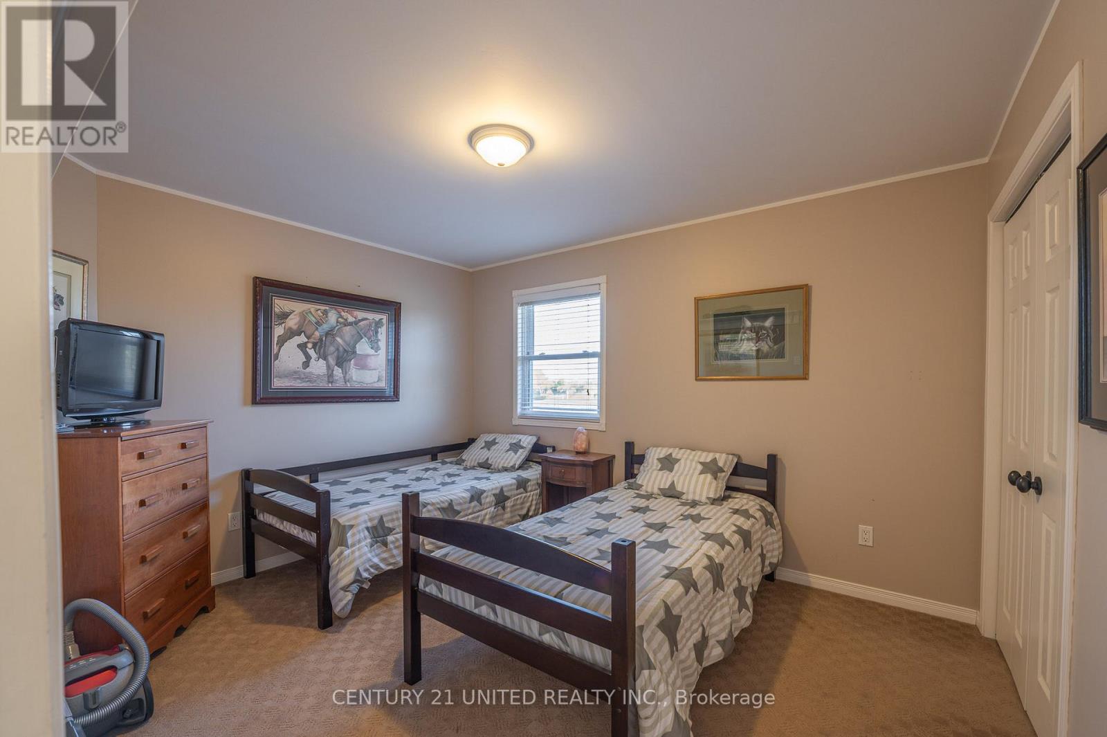 257 10th Line Rd South Dummer Road, Douro-Dummer, Ontario  K0L 2V0 - Photo 29 - X12552588