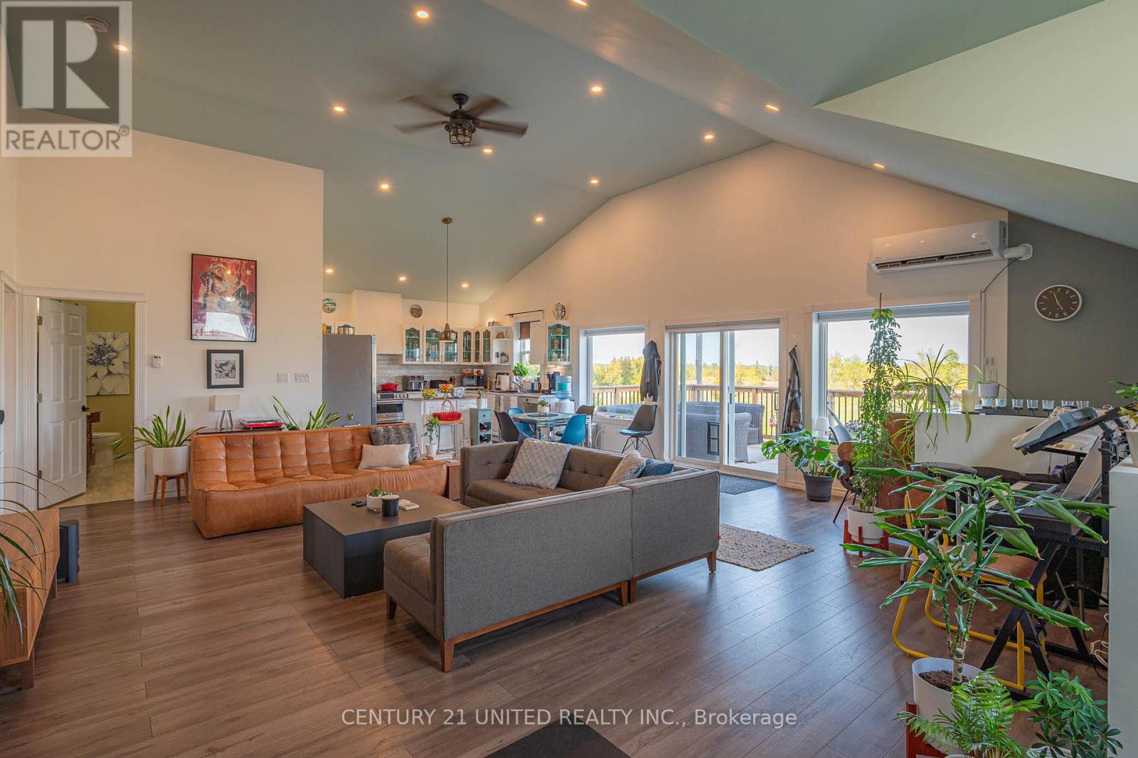 257 10th Line Rd South Dummer Road, Douro-Dummer, Ontario  K0L 2V0 - Photo 35 - X12552588