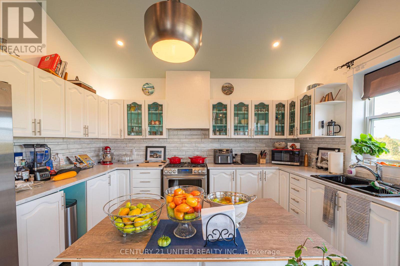 257 10th Line Rd South Dummer Road, Douro-Dummer, Ontario  K0L 2V0 - Photo 36 - X12552588