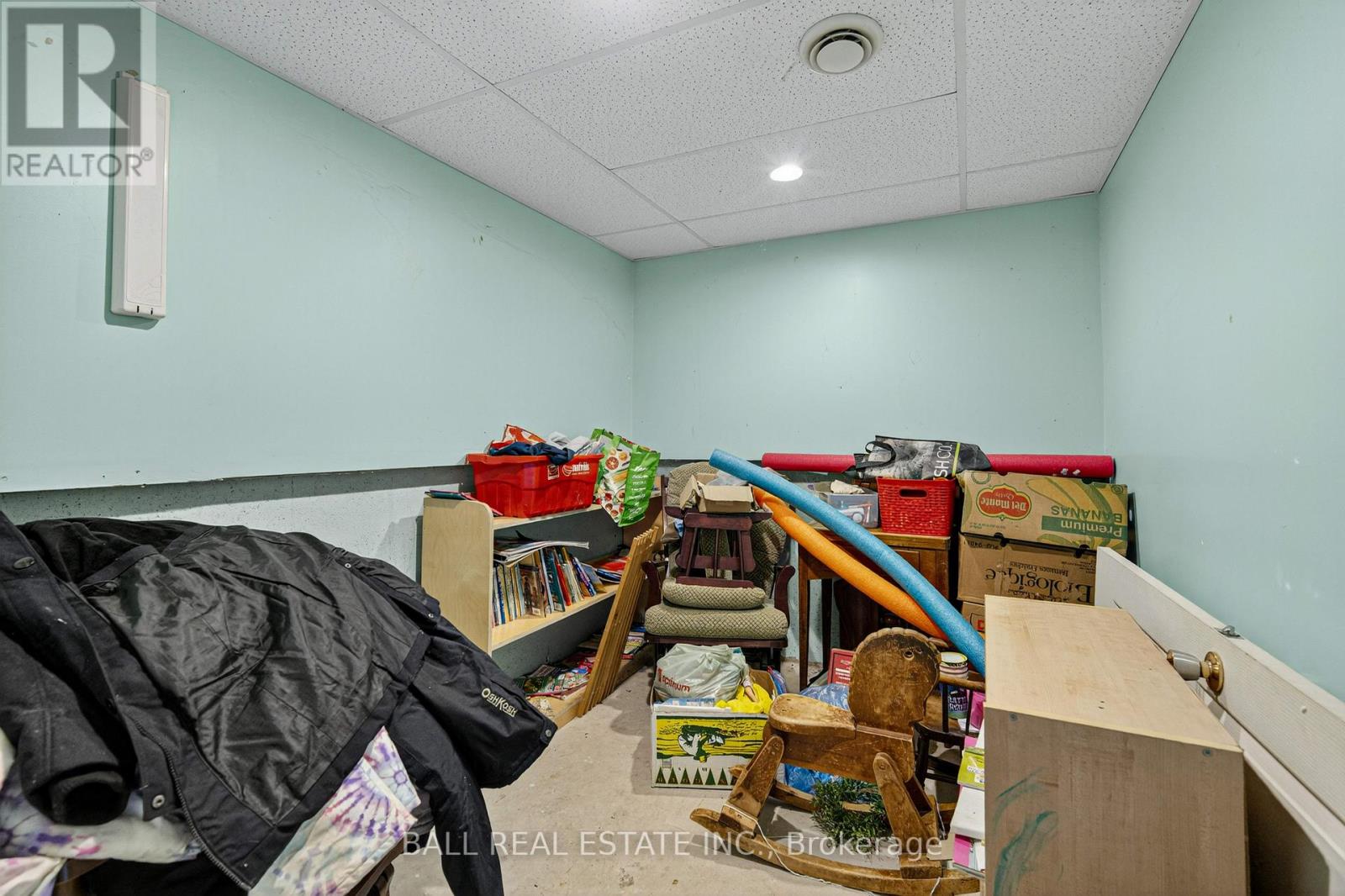 2131 Walker Avenue, Peterborough (Ashburnham Ward 4), Ontario  K9L 1T6 - Photo 15 - X12552928