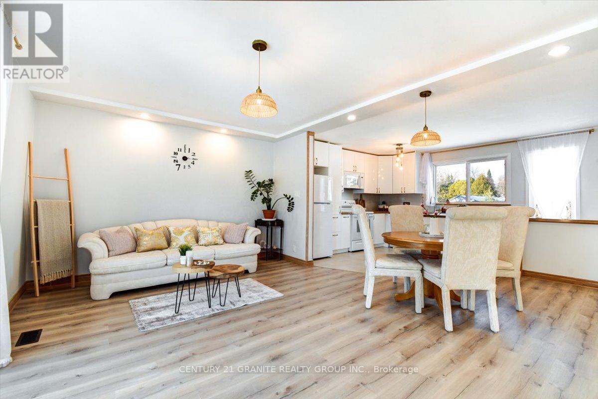 3 Larch Street, Highlands East (Bicroft Ward), Ontario  K0L 1M0 - Photo 13 - X12554058