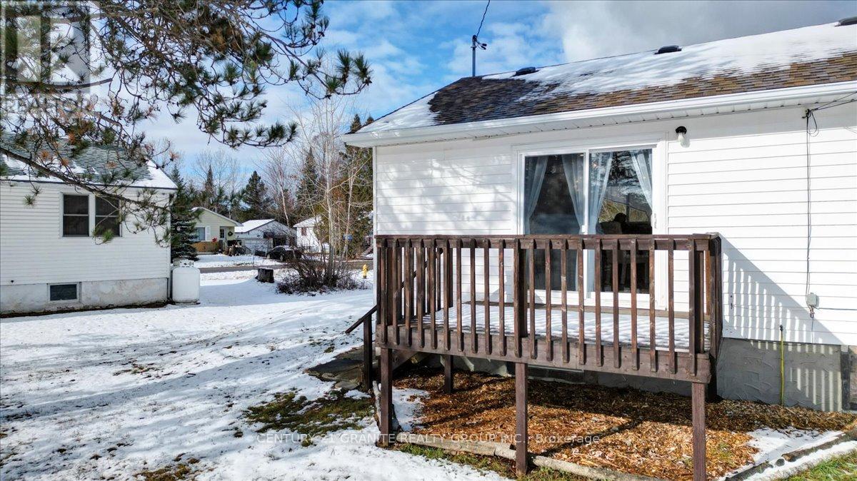 3 Larch Street, Highlands East (Bicroft Ward), Ontario  K0L 1M0 - Photo 39 - X12554058