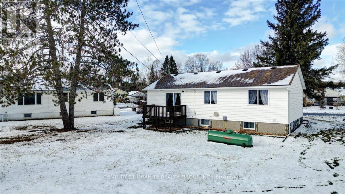 3 Larch Street, Highlands East (Bicroft Ward), Ontario  K0L 1M0 - Photo 40 - X12554058