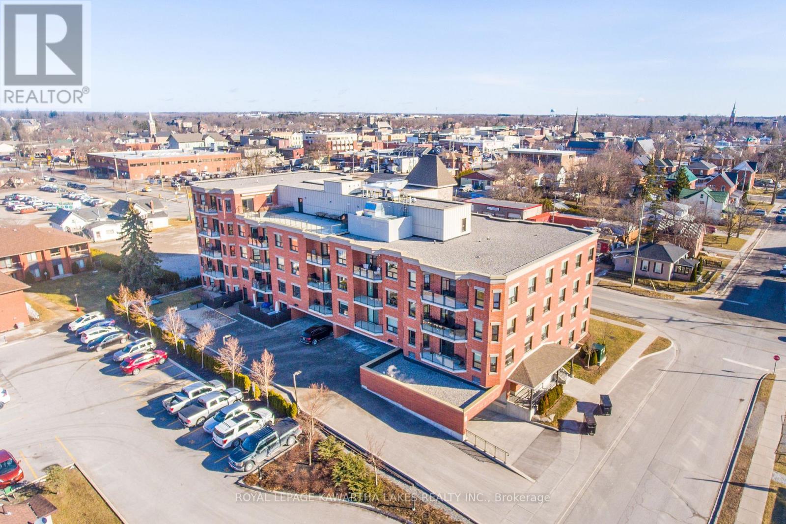 105 - 58 Glenelg Street W, Kawartha Lakes (Lindsay), Ontario  K9V 0M9 - Photo 2 - X12554384