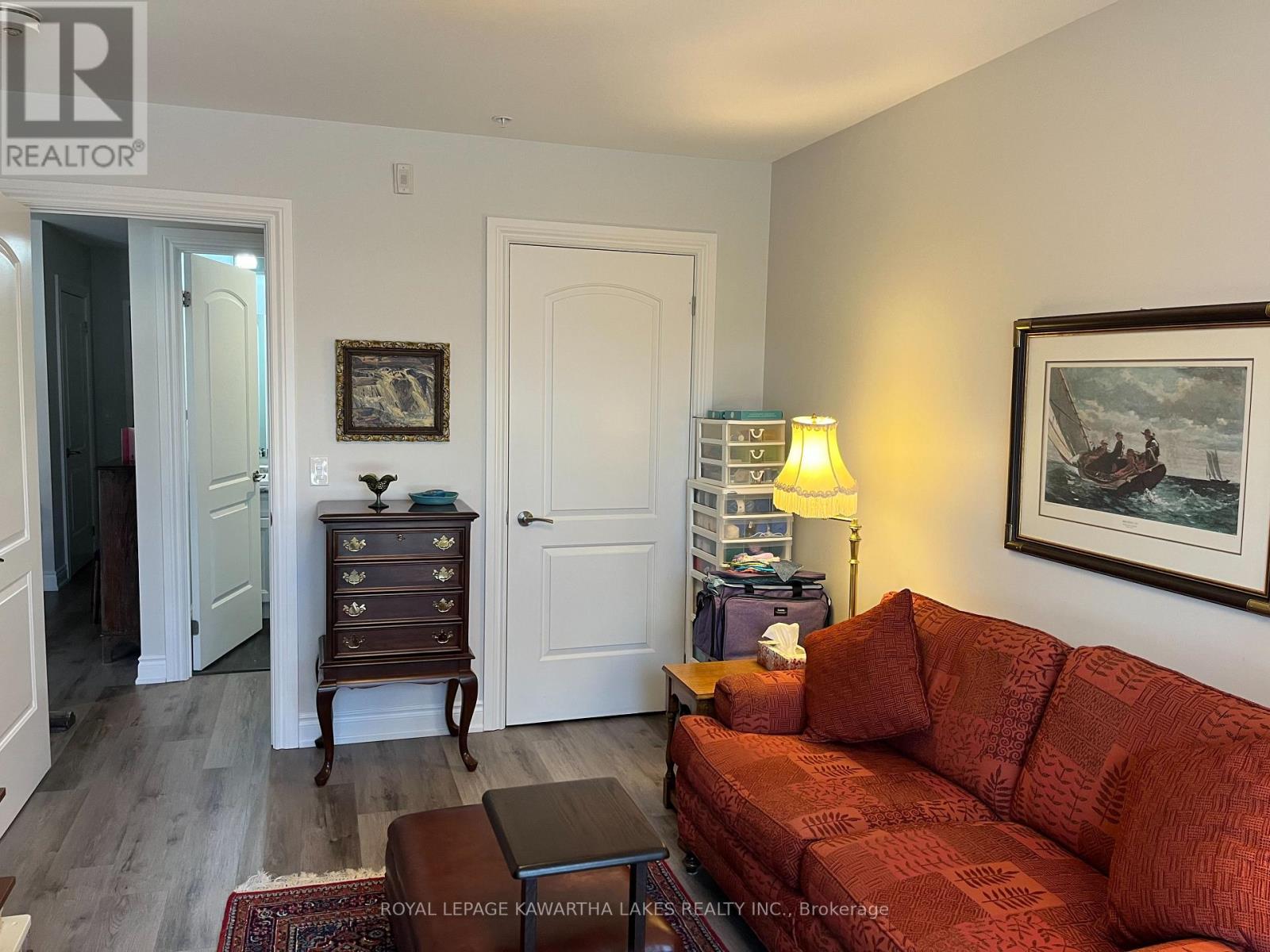 105 - 58 Glenelg Street W, Kawartha Lakes (Lindsay), Ontario  K9V 0M9 - Photo 26 - X12554384