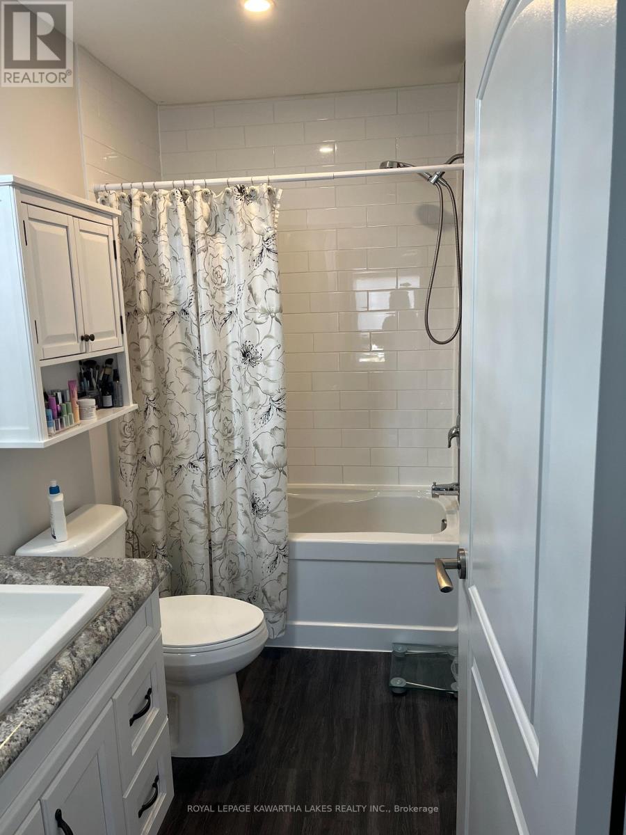 105 - 58 Glenelg Street W, Kawartha Lakes (Lindsay), Ontario  K9V 0M9 - Photo 34 - X12554384