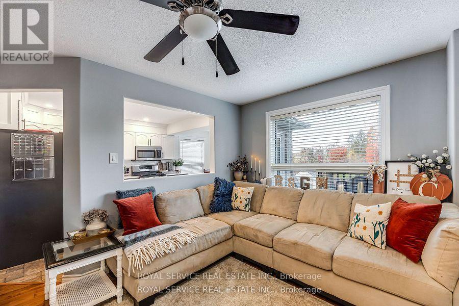 446 Abound Crescent, Peterborough (Ashburnham Ward 4), Ontario  K9J 8S2 - Photo 10 - X12554554