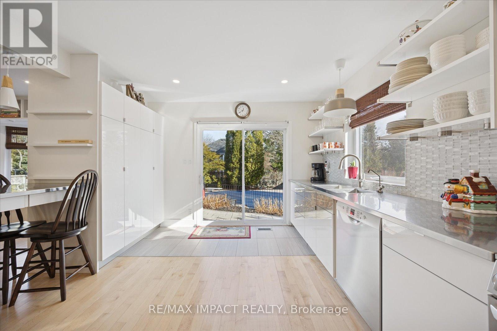 1568 Fair Avenue, Peterborough (Monaghan Ward 2), Ontario  K9K 1T2 - Photo 11 - X12554760