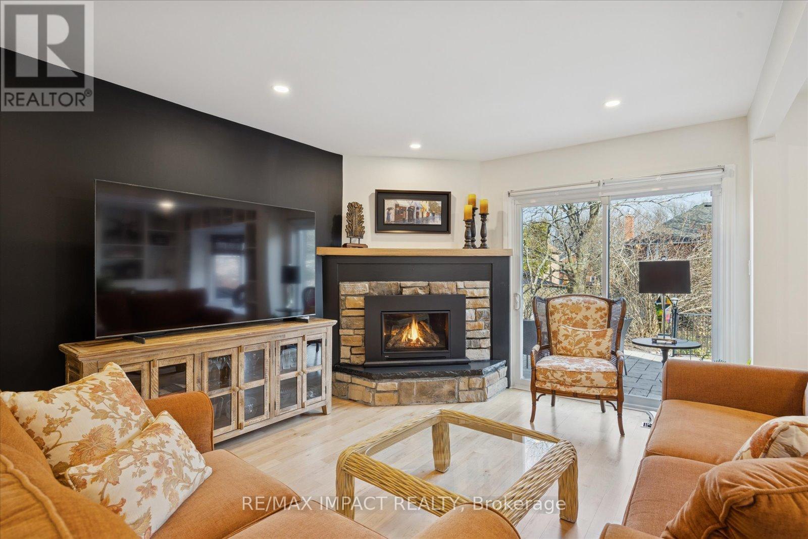 1568 Fair Avenue, Peterborough (Monaghan Ward 2), Ontario  K9K 1T2 - Photo 6 - X12554760