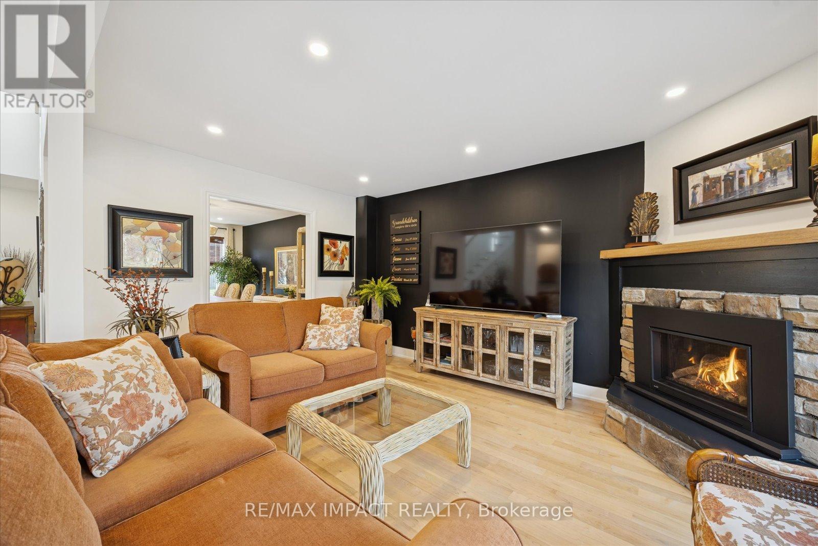 1568 Fair Avenue, Peterborough (Monaghan Ward 2), Ontario  K9K 1T2 - Photo 7 - X12554760