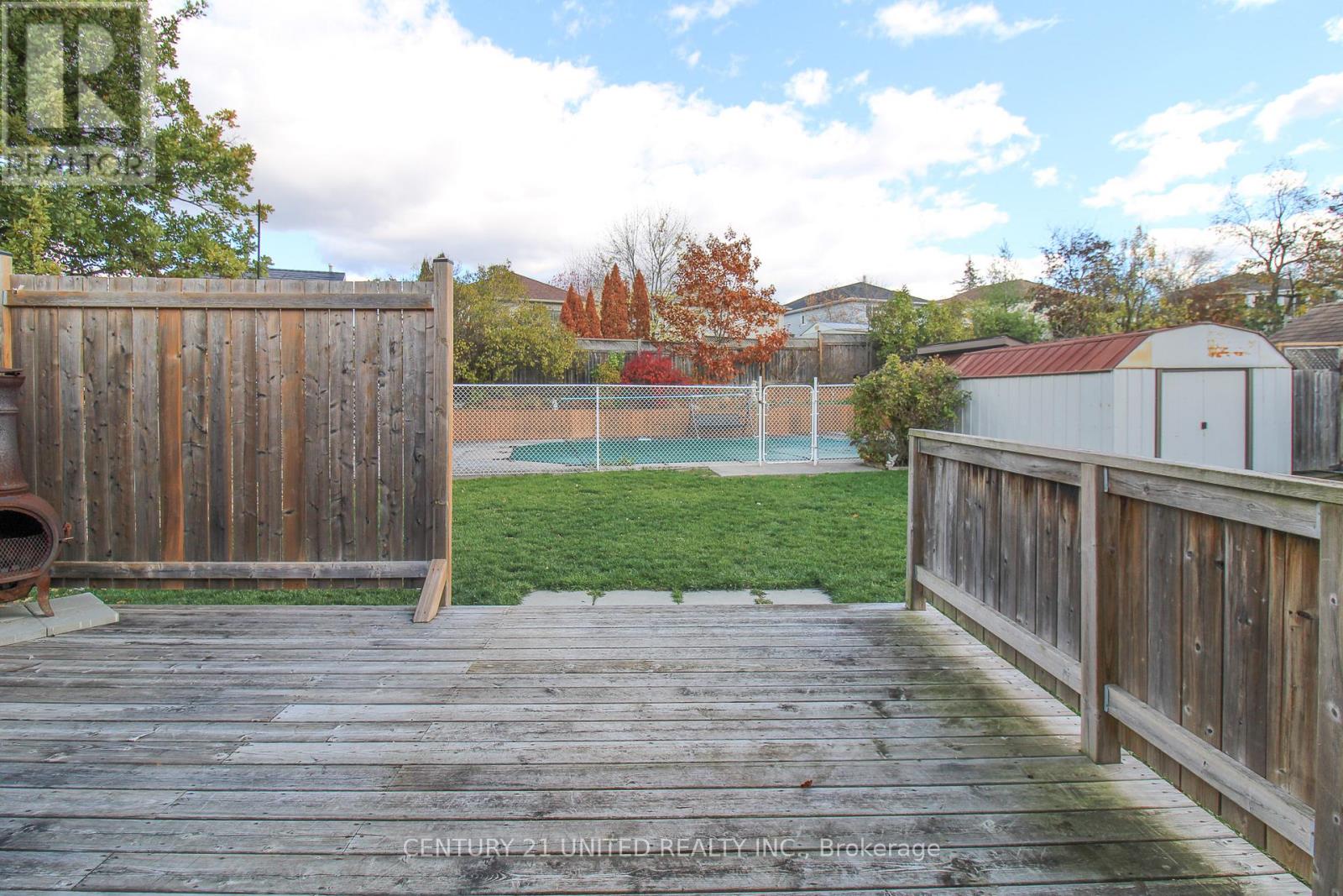 2130 Meadowview Road, Peterborough (Ashburnham Ward 4), Ontario  K9L 1S4 - Photo 32 - X12554770