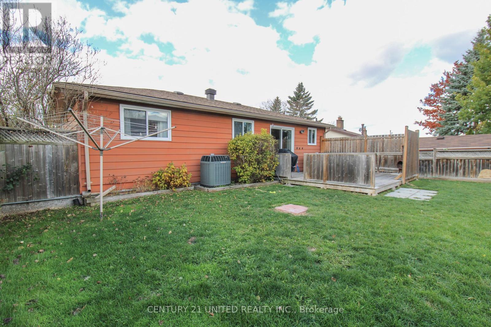 2130 Meadowview Road, Peterborough (Ashburnham Ward 4), Ontario  K9L 1S4 - Photo 33 - X12554770