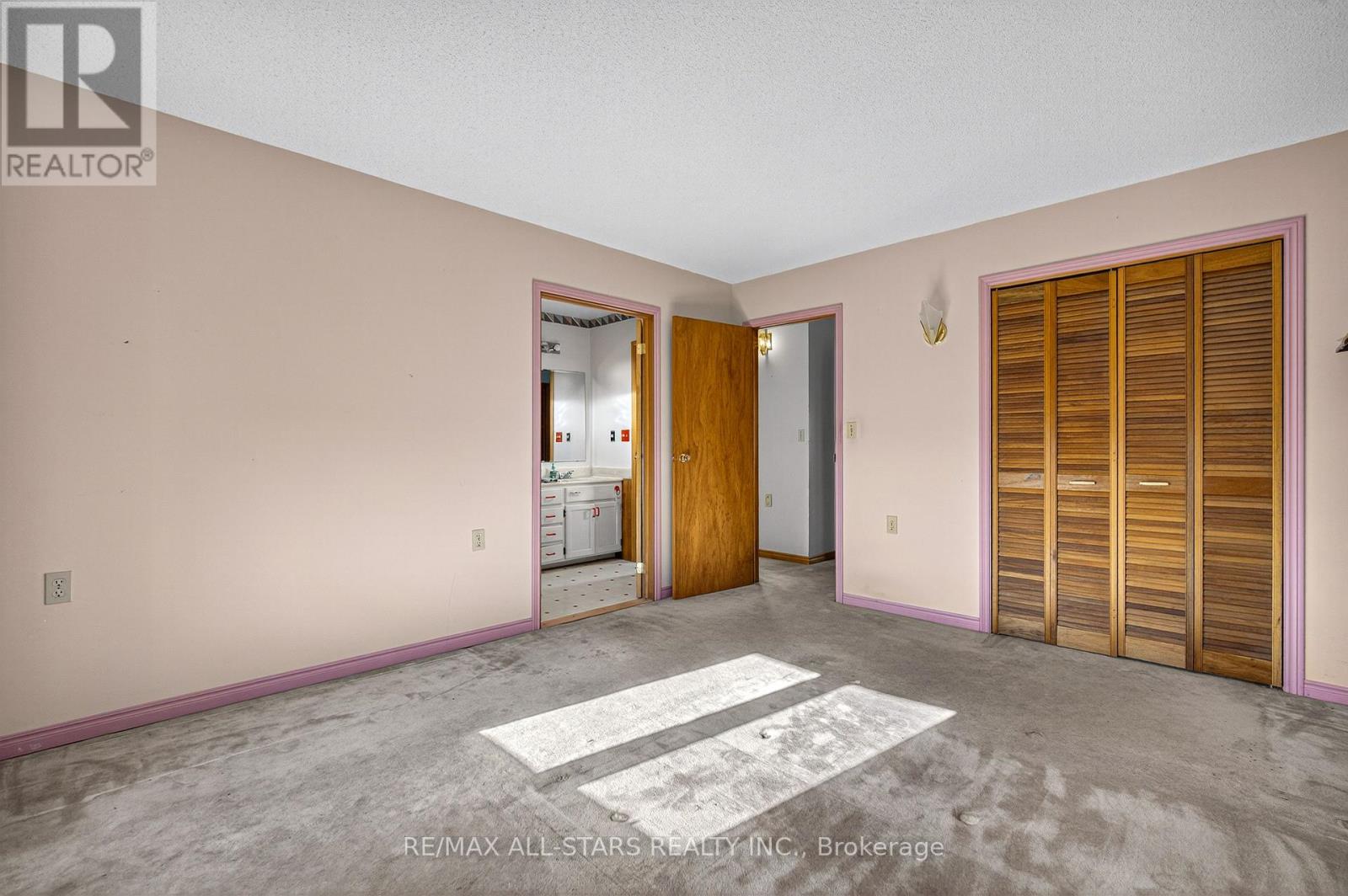 150 King Street W, Kawartha Lakes (Omemee), Ontario  K0L 2W0 - Photo 18 - X12555510