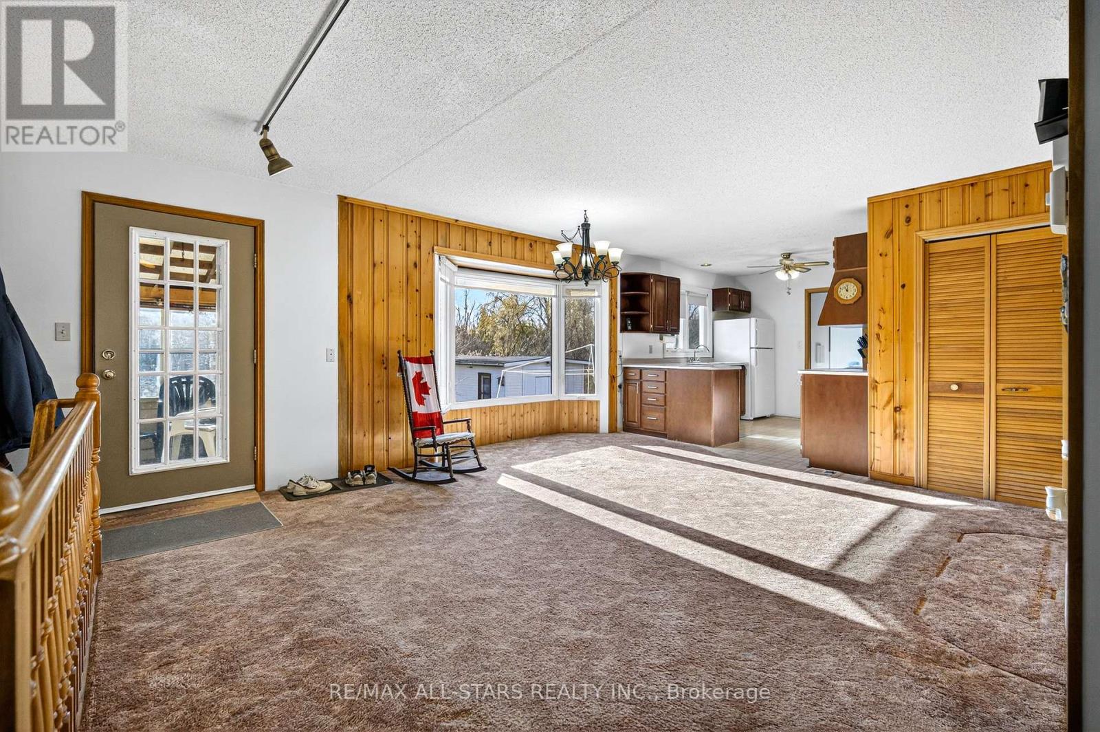 150 King Street W, Kawartha Lakes (Omemee), Ontario  K0L 2W0 - Photo 8 - X12555510