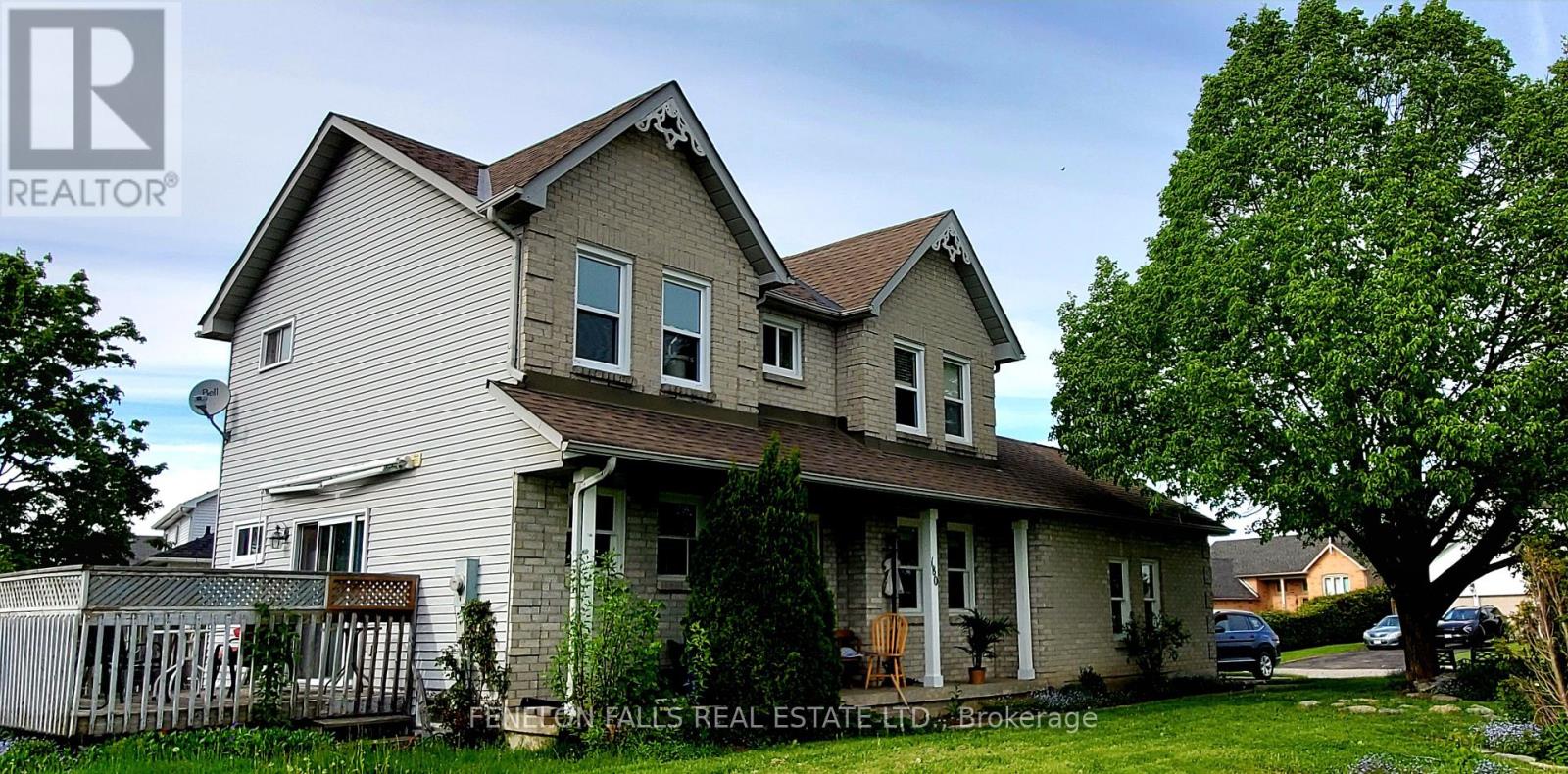 Unknown Address, ,     - Photo 1 - X12555572