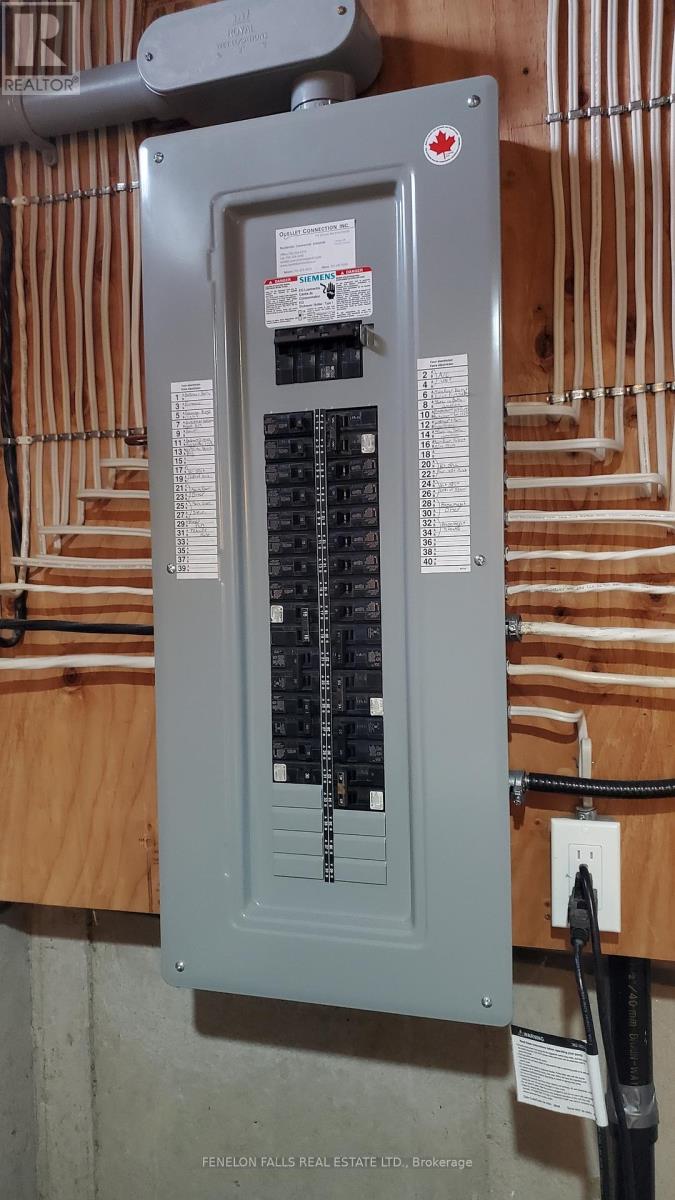 Unknown Address, ,     - Photo 11 - X12555572