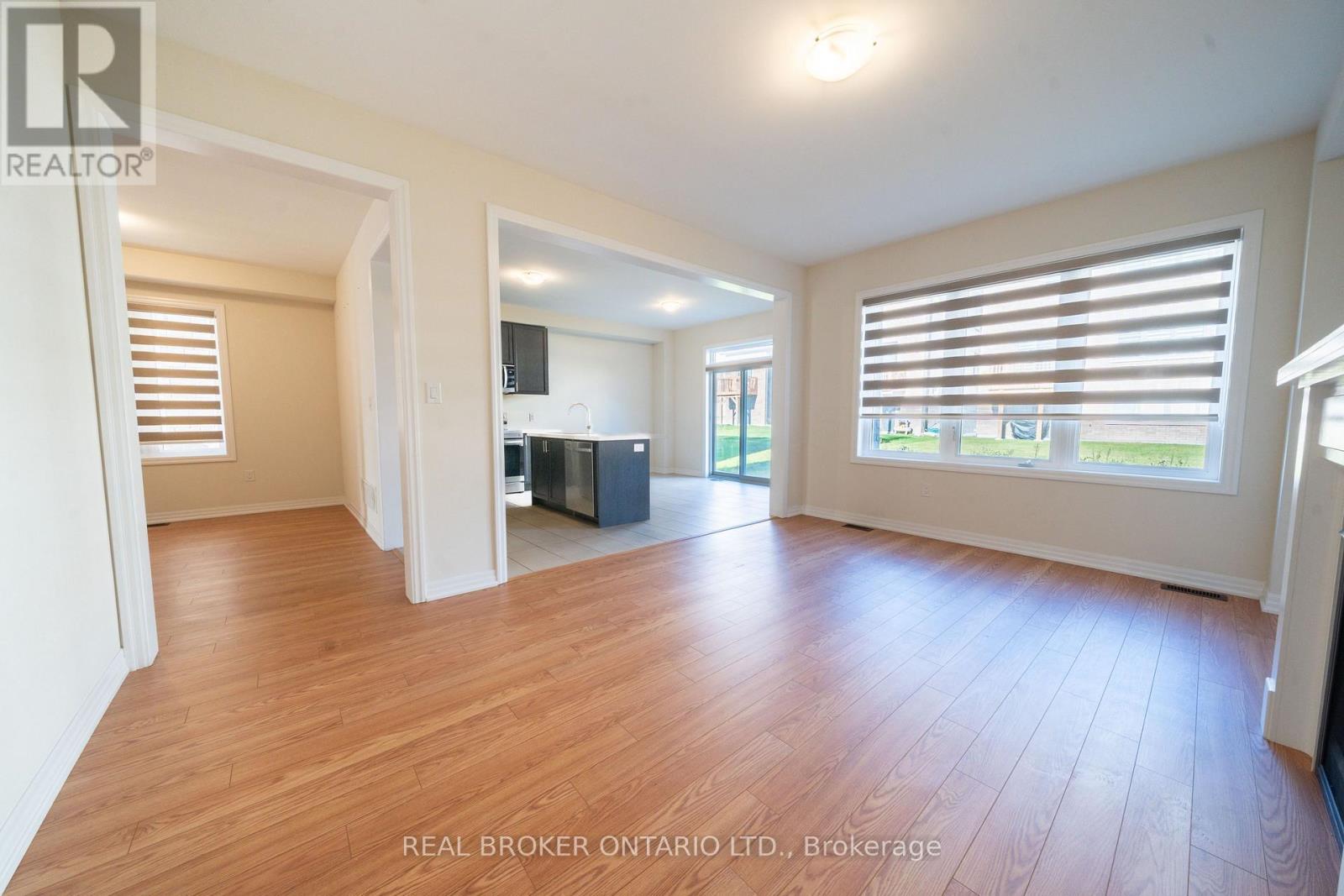 6 Northrop Avenue N, Clarington (Newcastle), Ontario  L1B 1W7 - Photo 11 - E12557390