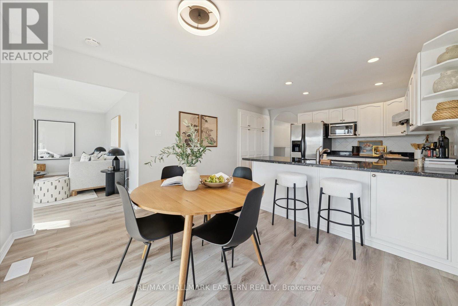 2431 Marsdale Drive, Peterborough (Ashburnham Ward 4), Ontario  K9L 1Z3 - Photo 18 - X12558032