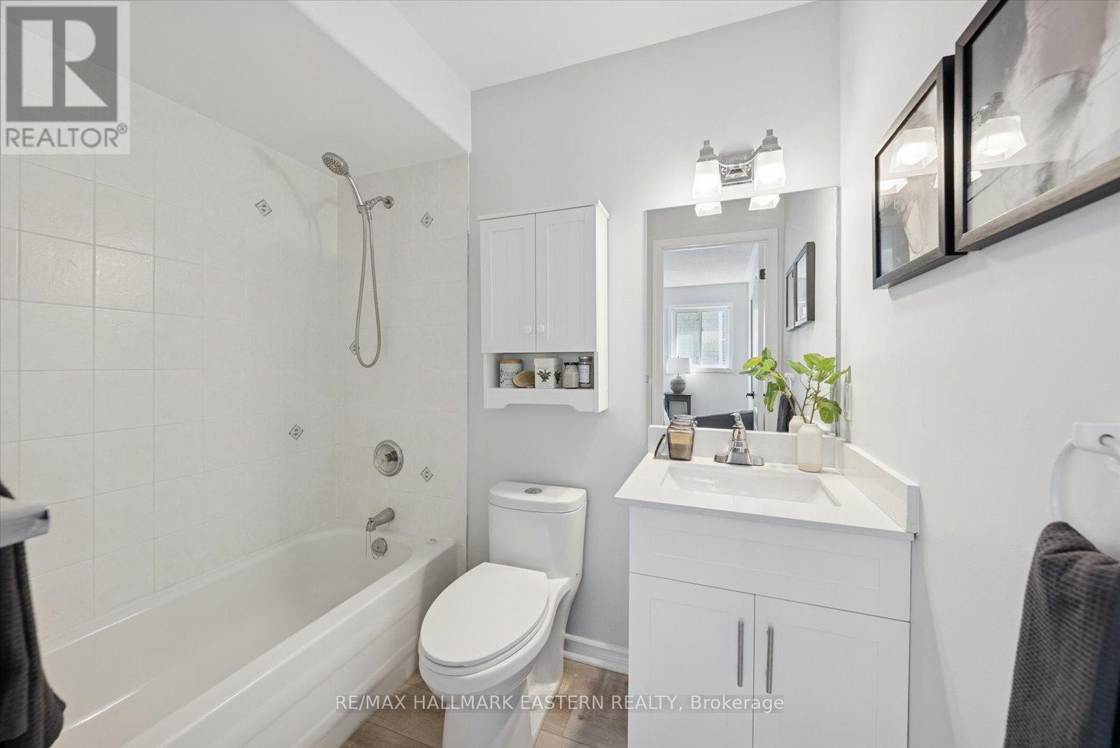 2431 Marsdale Drive, Peterborough (Ashburnham Ward 4), Ontario  K9L 1Z3 - Photo 28 - X12558032