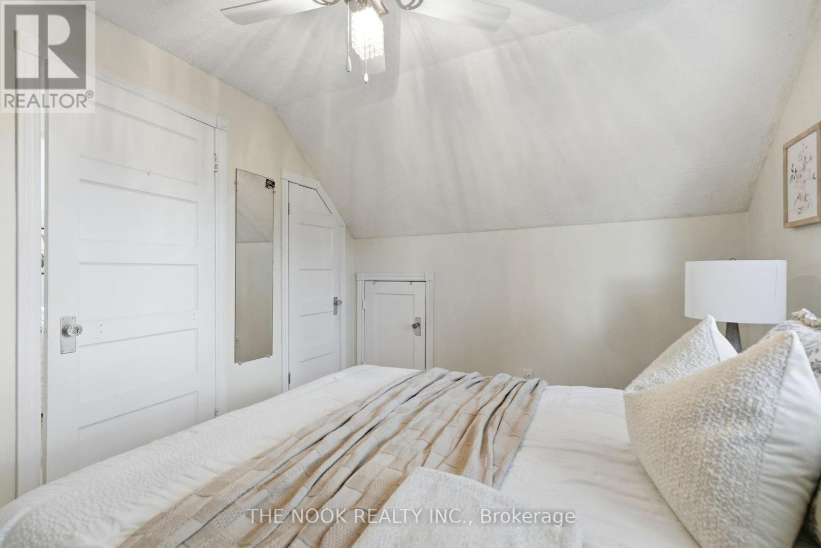 518 Rose Avenue, Peterborough (Otonabee Ward 1), Ontario  K9J 4E7 - Photo 24 - X12558082