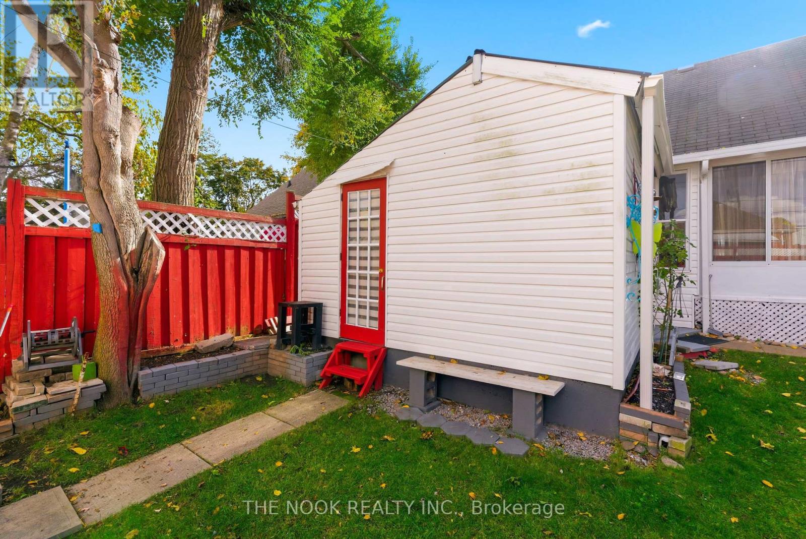 518 Rose Avenue, Peterborough (Otonabee Ward 1), Ontario  K9J 4E7 - Photo 41 - X12558082