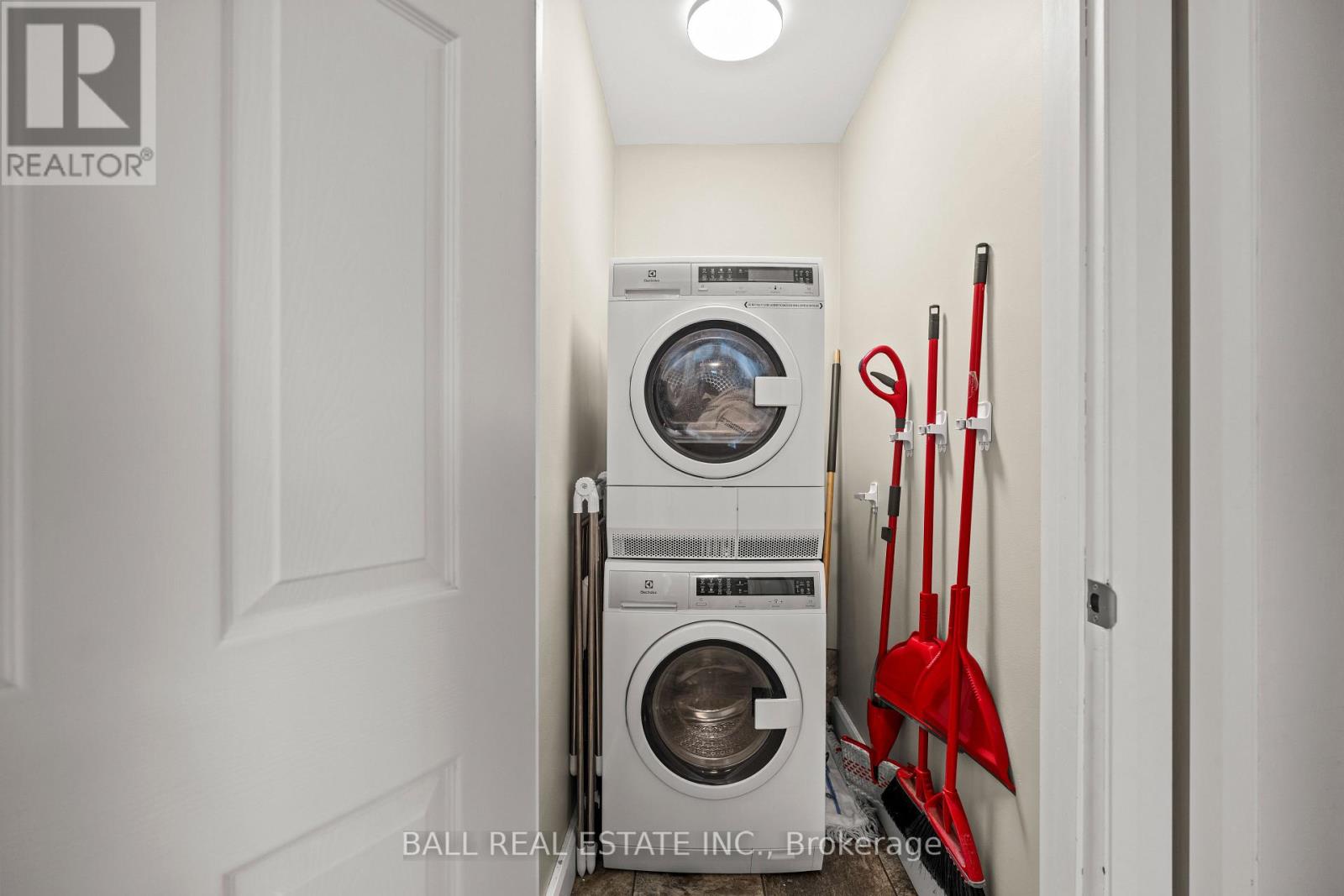 925 Ward Street, Selwyn, Ontario  K0L 1H0 - Photo 16 - X12558144