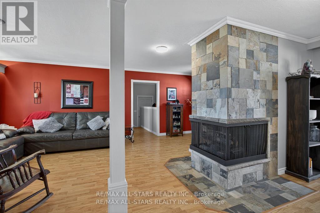 291 Angeline Street N, Kawartha Lakes (Lindsay), Ontario  K9V 4R1 - Photo 23 - X12558166