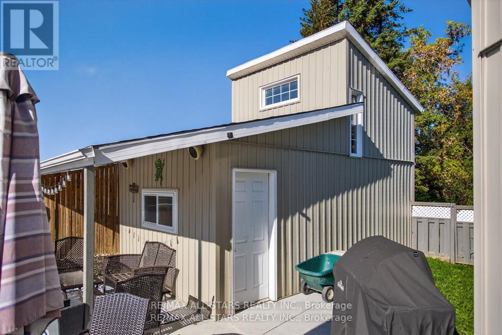 291 Angeline Street N, Kawartha Lakes (Lindsay), Ontario  K9V 4R1 - Photo 40 - X12558166