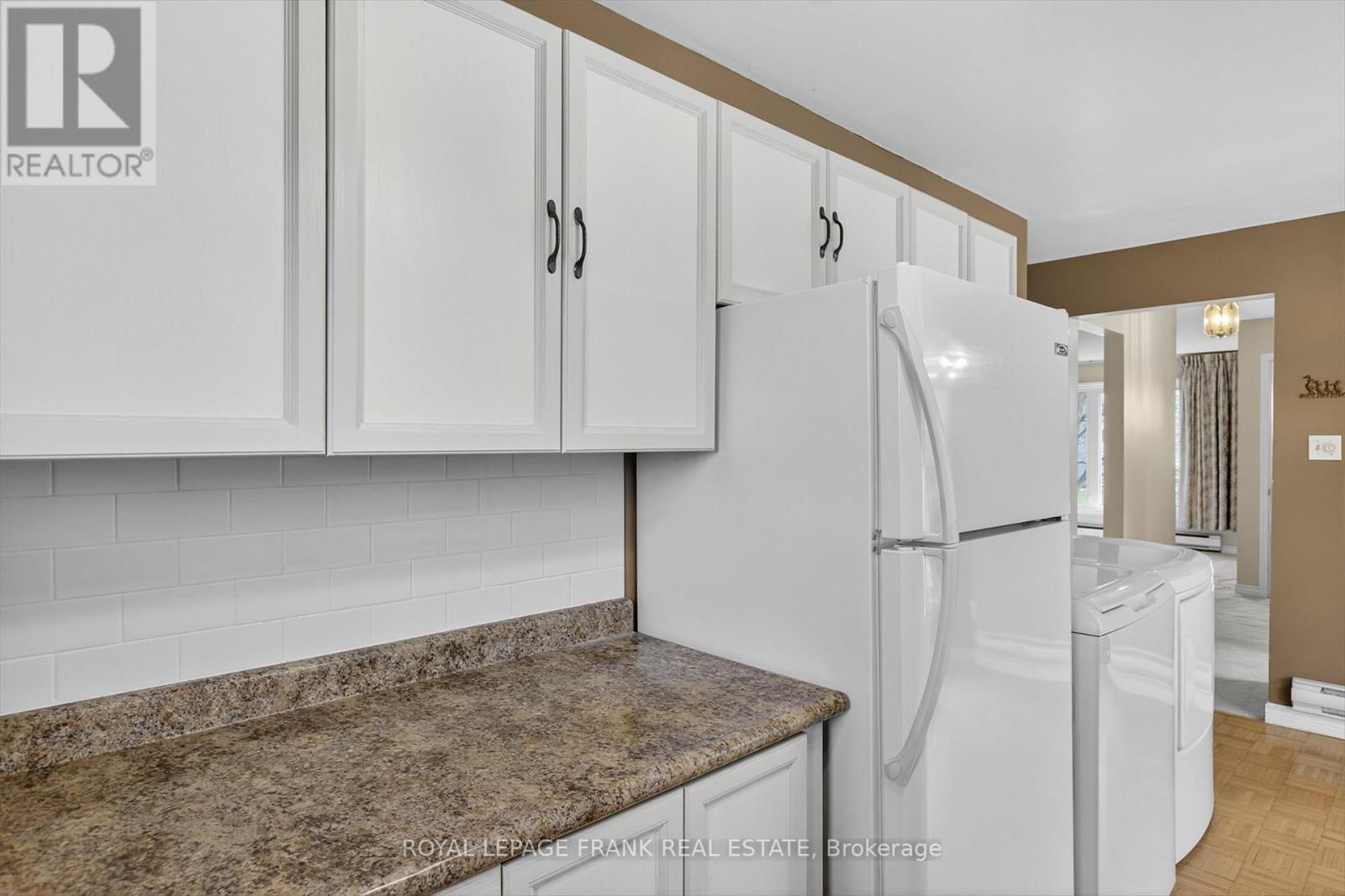 547 Crystal Drive, Peterborough (Ashburnham Ward 4), Ontario  K9J 8H7 - Photo 16 - X12558216