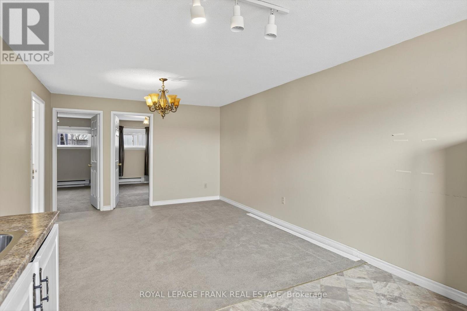 547 Crystal Drive, Peterborough (Ashburnham Ward 4), Ontario  K9J 8H7 - Photo 25 - X12558216