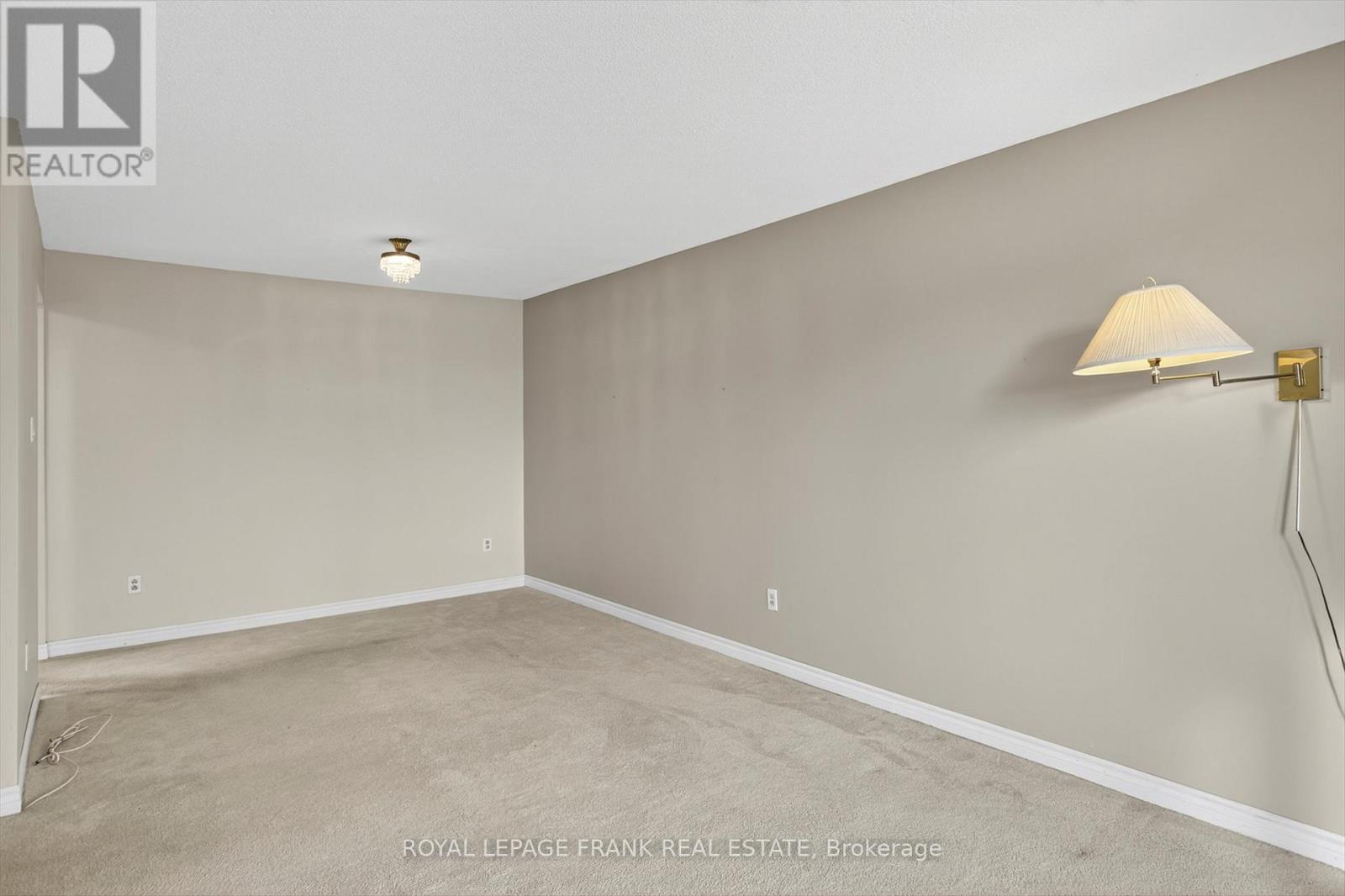 547 Crystal Drive, Peterborough (Ashburnham Ward 4), Ontario  K9J 8H7 - Photo 9 - X12558216