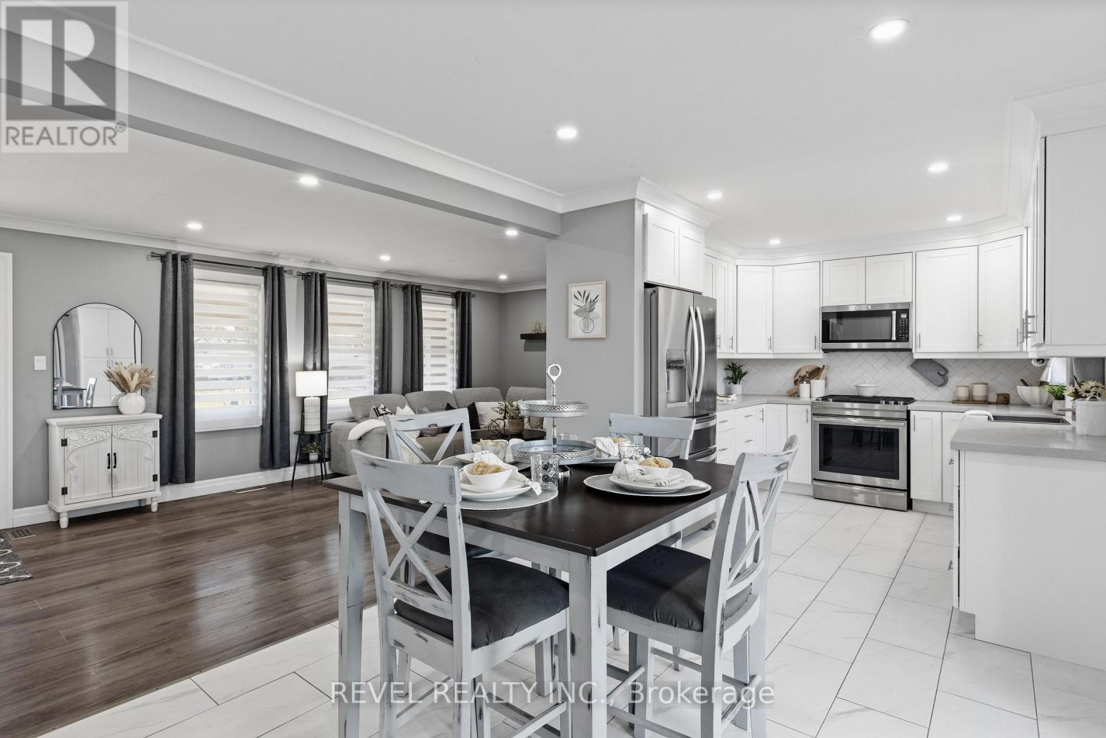 24 Weldon Court, Kawartha Lakes (Lindsay), Ontario  K9V 4P1 - Photo 13 - X12558566