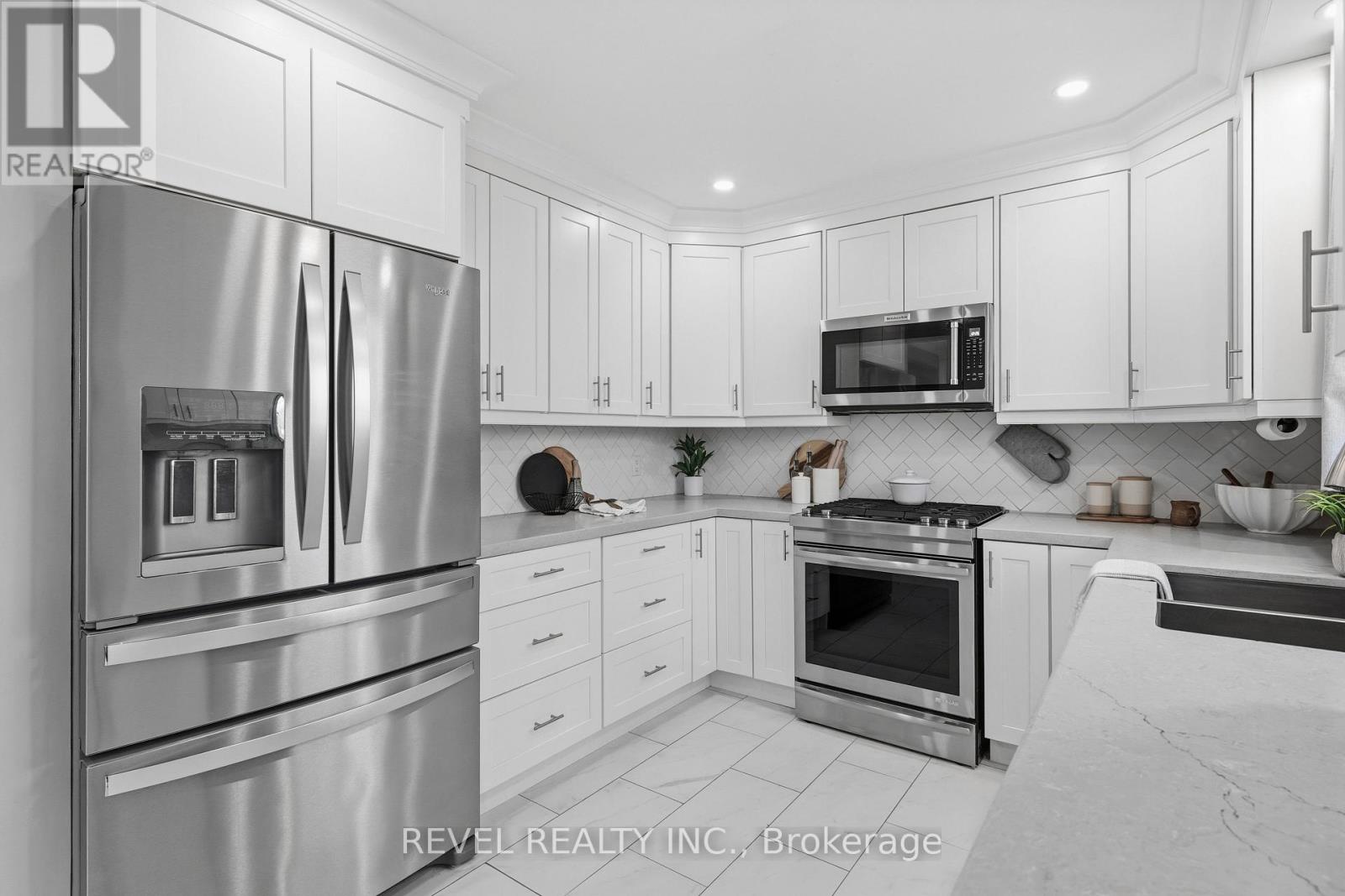 24 Weldon Court, Kawartha Lakes (Lindsay), Ontario  K9V 4P1 - Photo 14 - X12558566