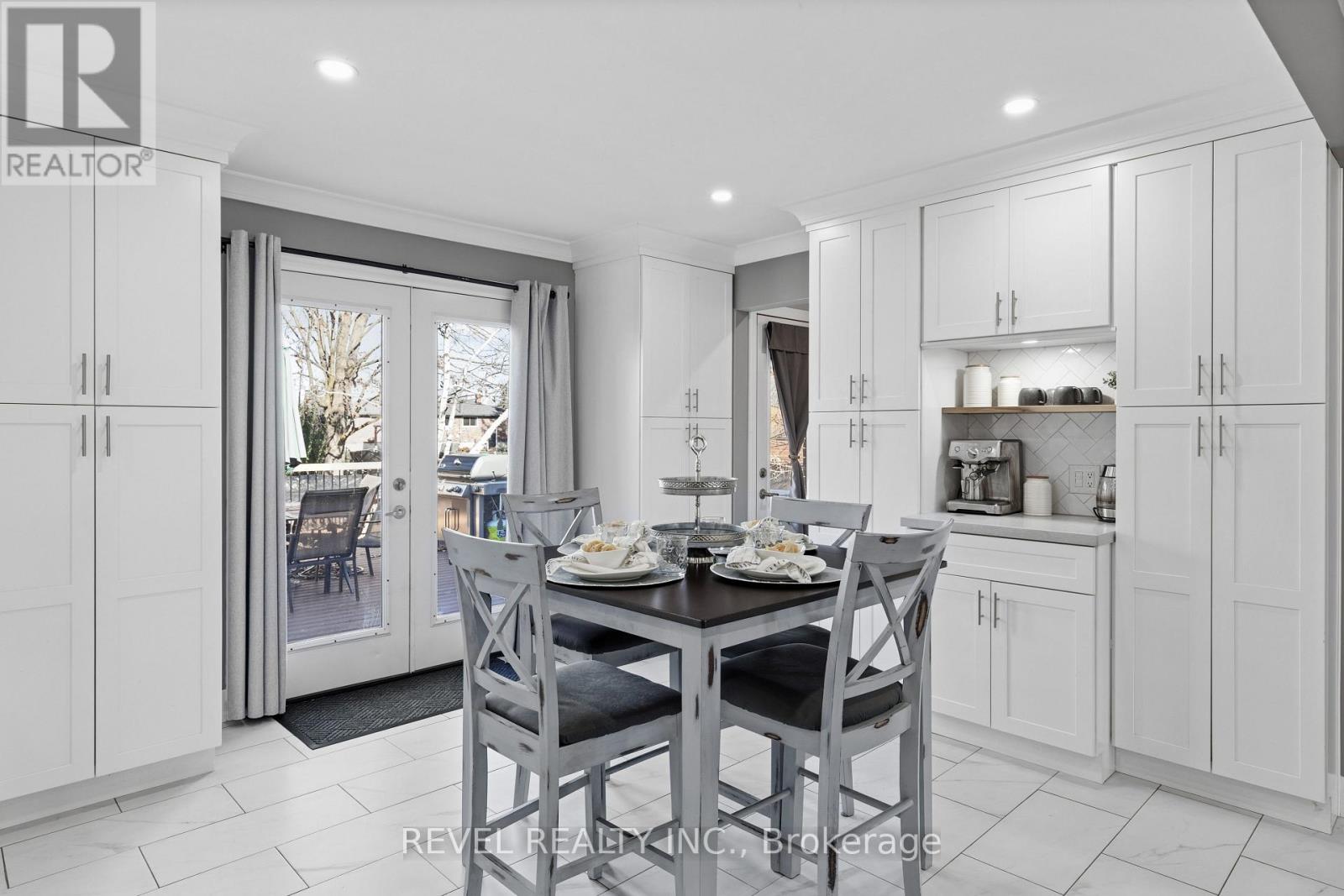 24 Weldon Court, Kawartha Lakes (Lindsay), Ontario  K9V 4P1 - Photo 16 - X12558566