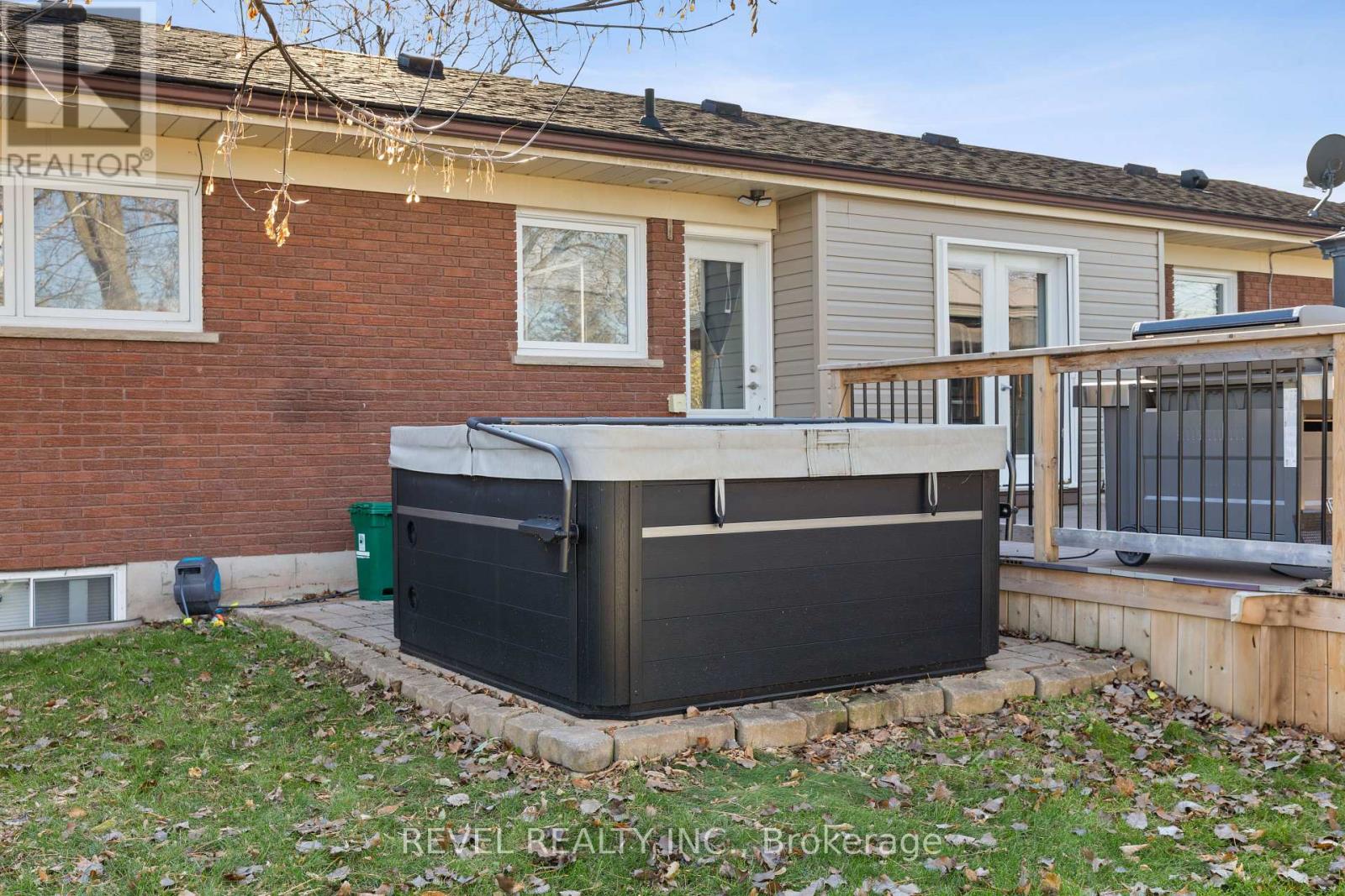 24 Weldon Court, Kawartha Lakes (Lindsay), Ontario  K9V 4P1 - Photo 43 - X12558566